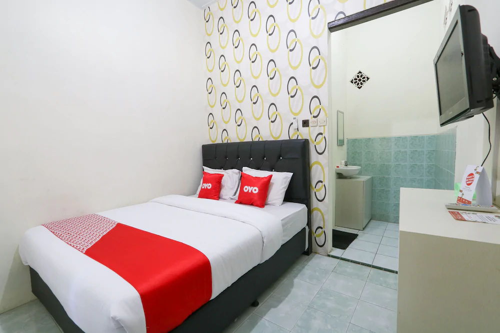 A&a Inn by OYO Rooms