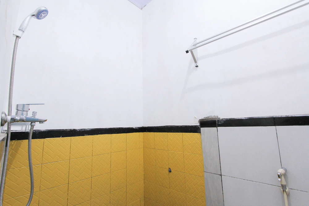 Al Firdausi Residence by OYO Rooms