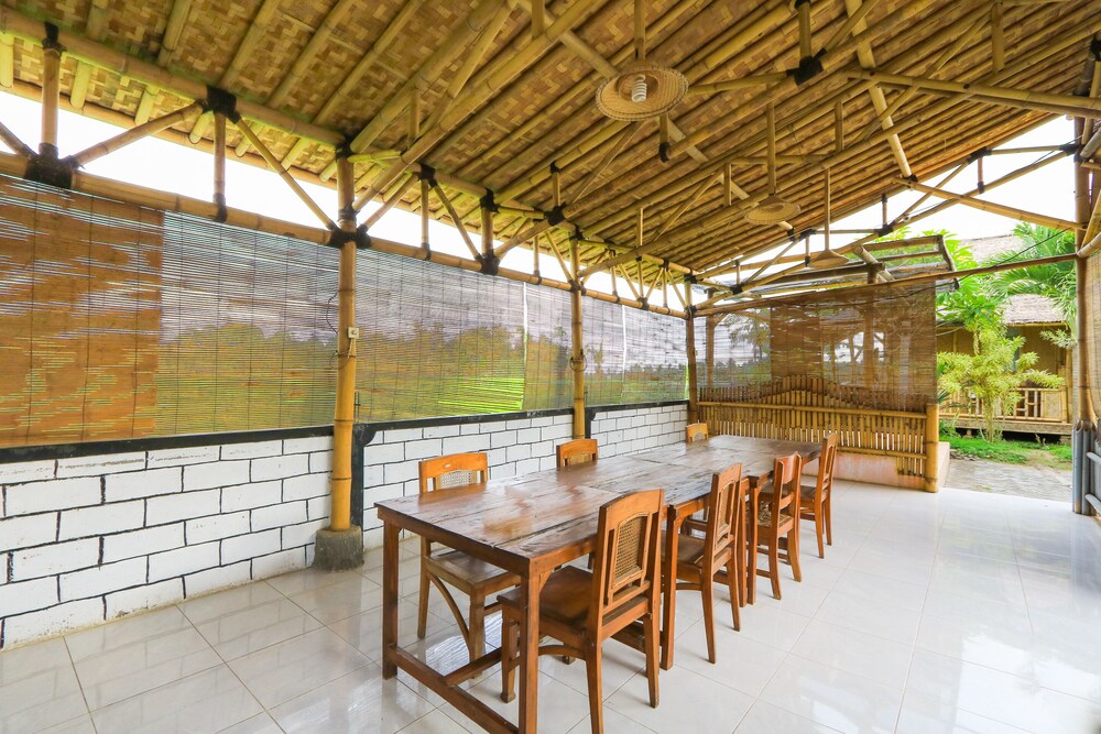 SPOT ON 2431 Azizah Homestay