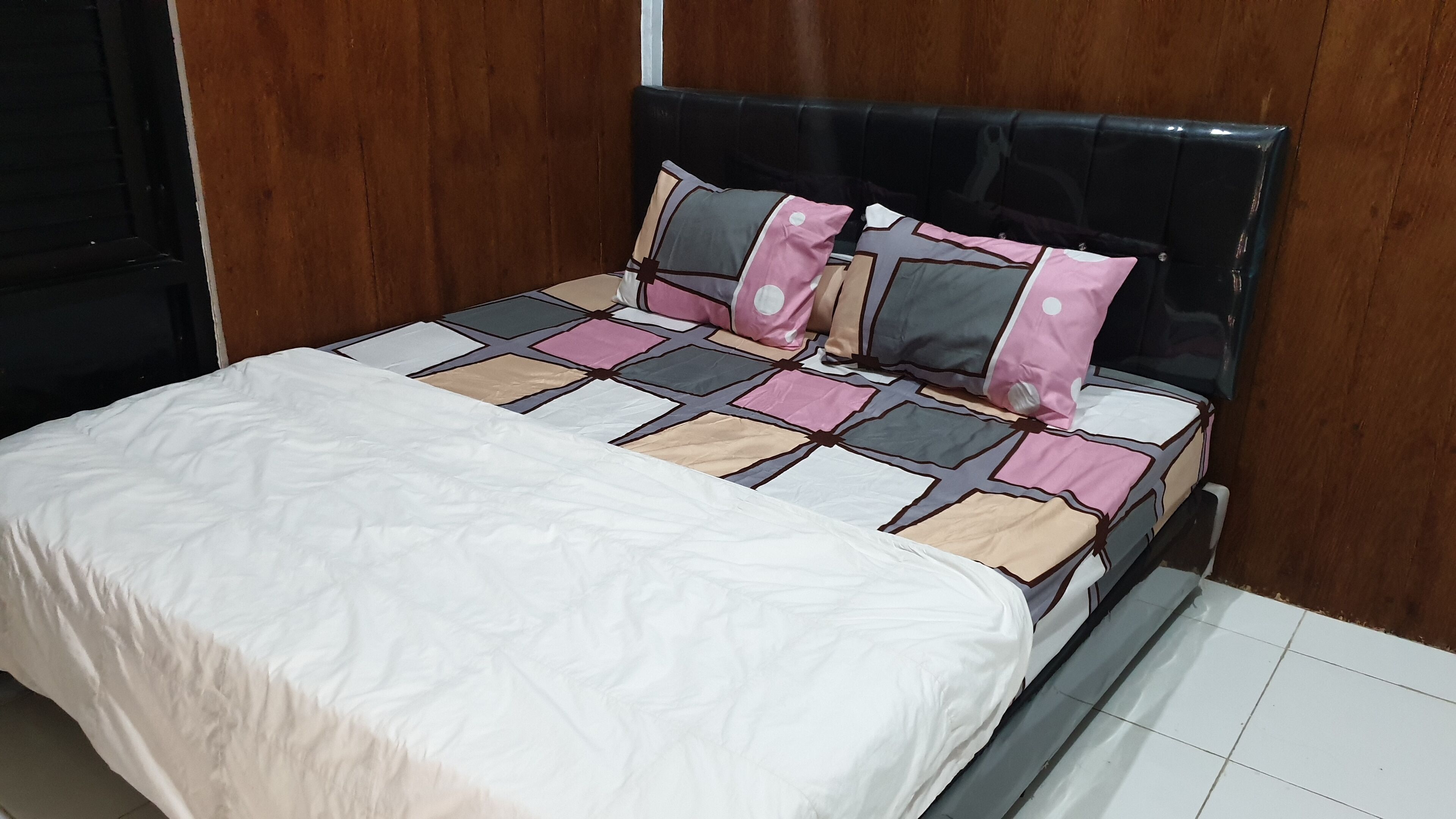 Capital O 92612 Penginapan D'alas Purwo & Beach