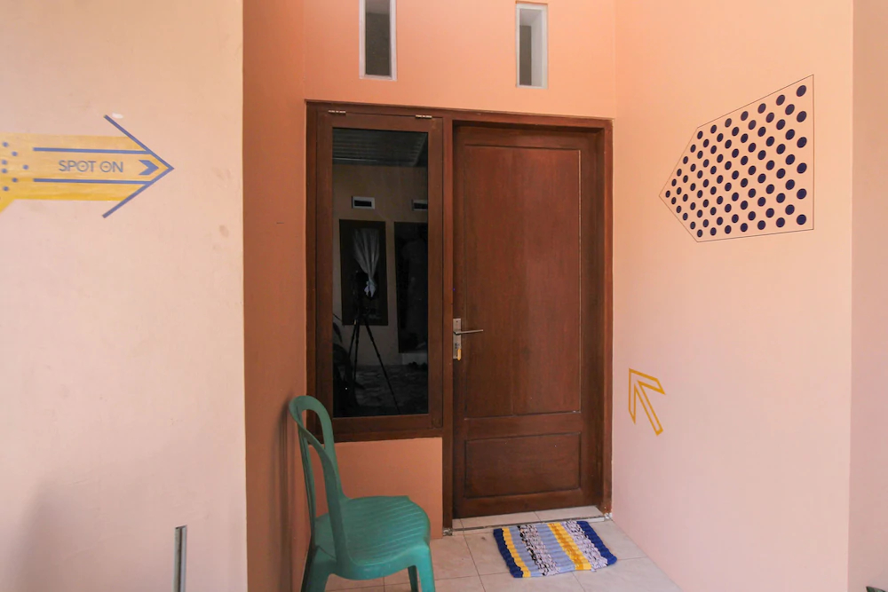 Darman Family Residence by OYO Rooms