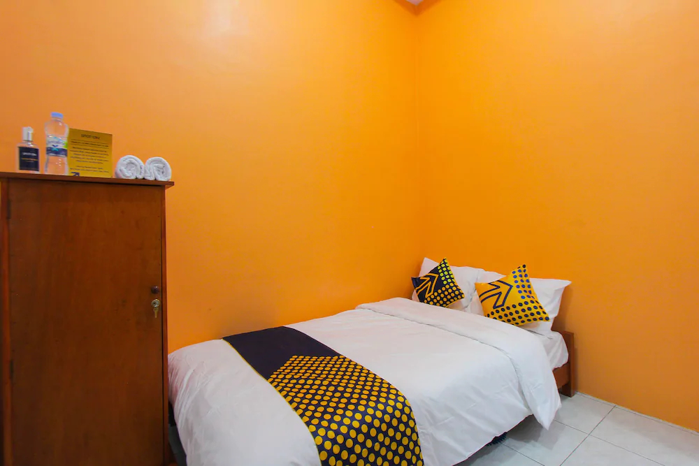 Darman Family Residence by OYO Rooms