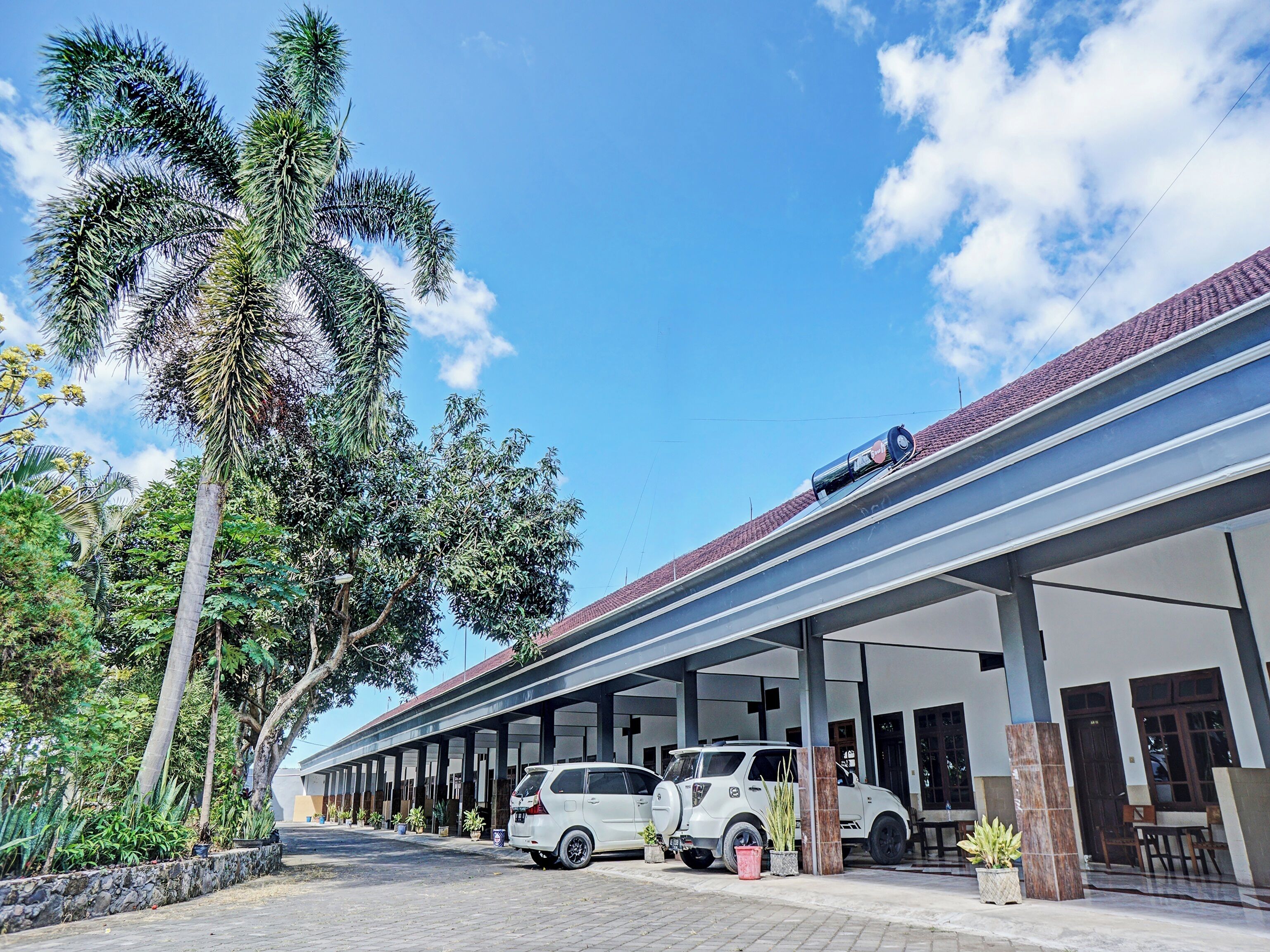 Hotel Nusantara By OYO