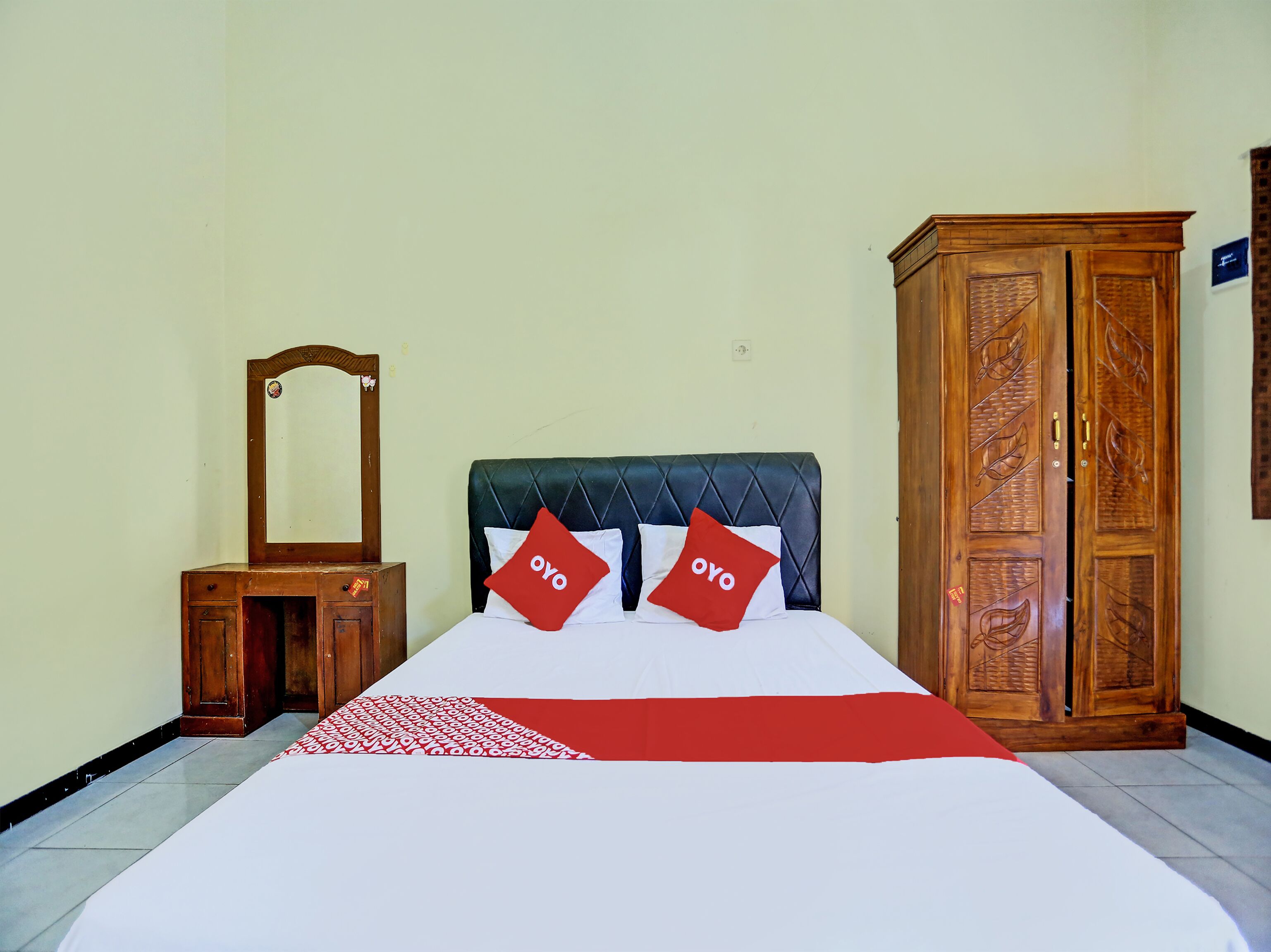 Ratu Homestay Syariah by OYO