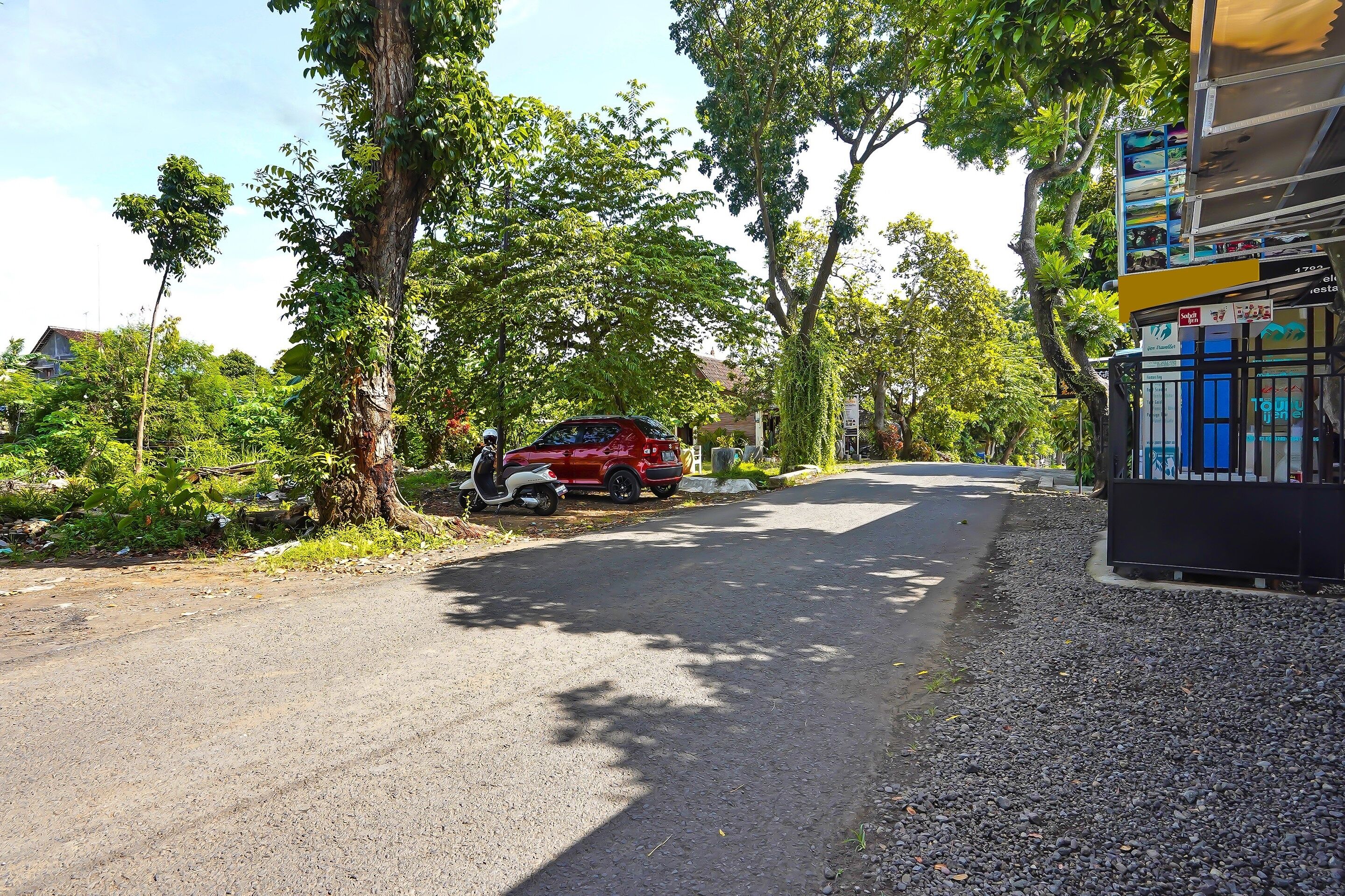 Spot On 92476 Sobat Ijen Traveller Homestay