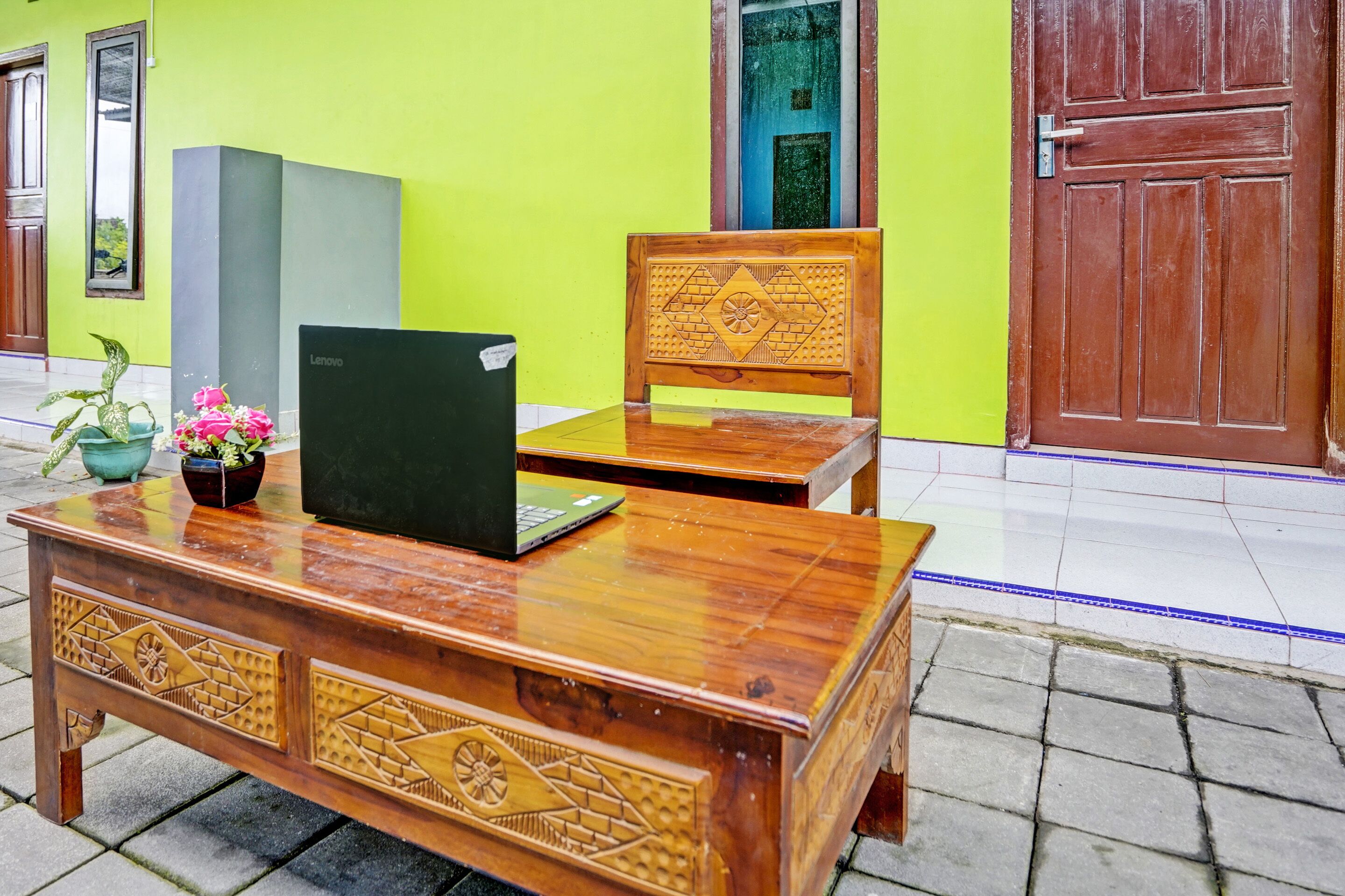 SPOT ON 92673 Gang Songo Syariah Homestay