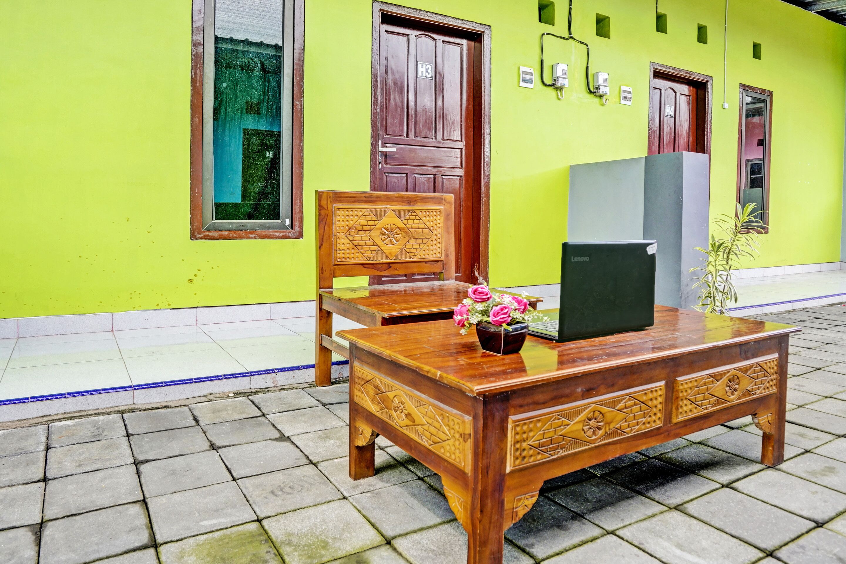 SPOT ON 92673 Gang Songo Syariah Homestay