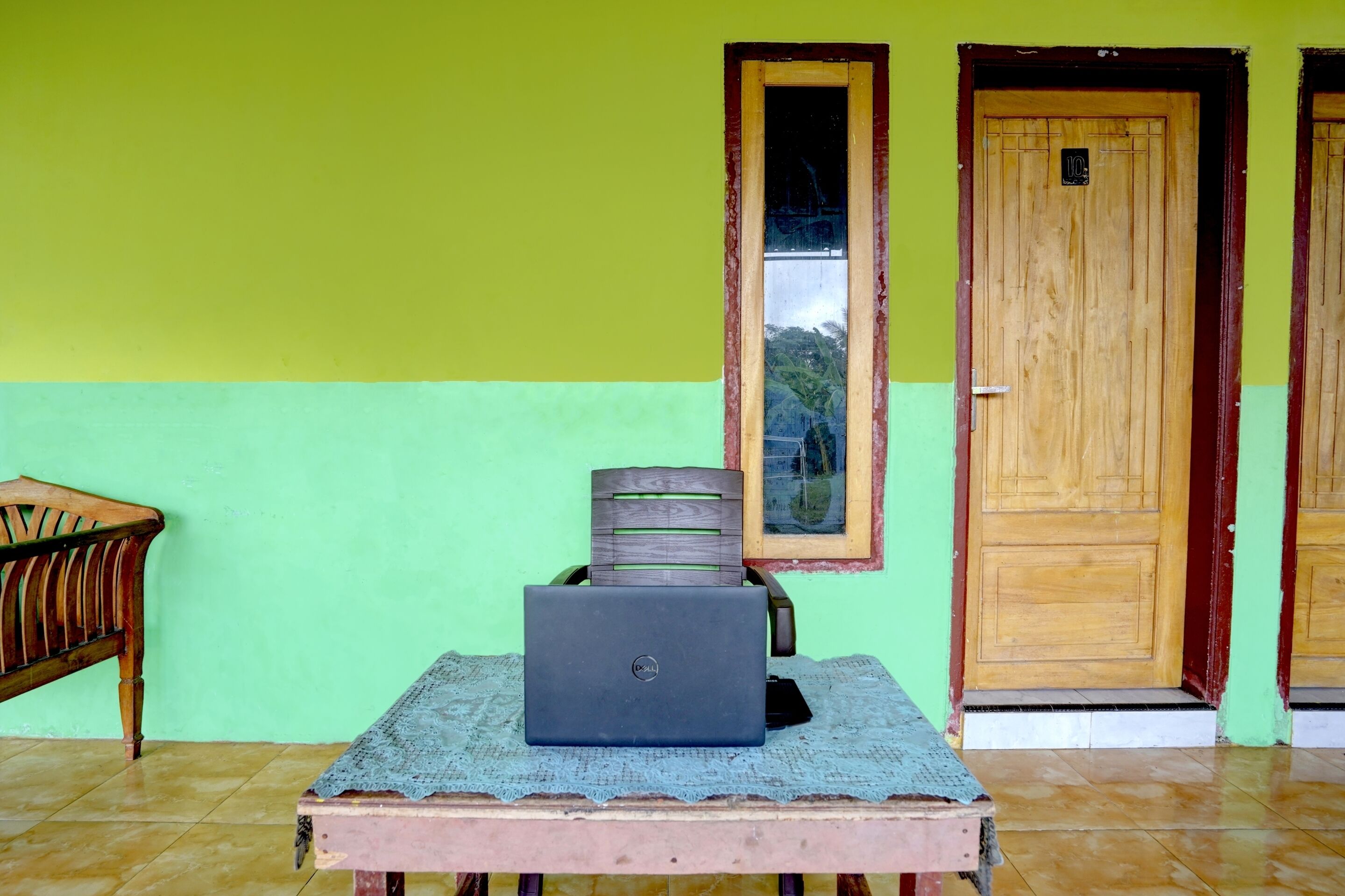 Spot On 92827 Anisah Adil Homestay