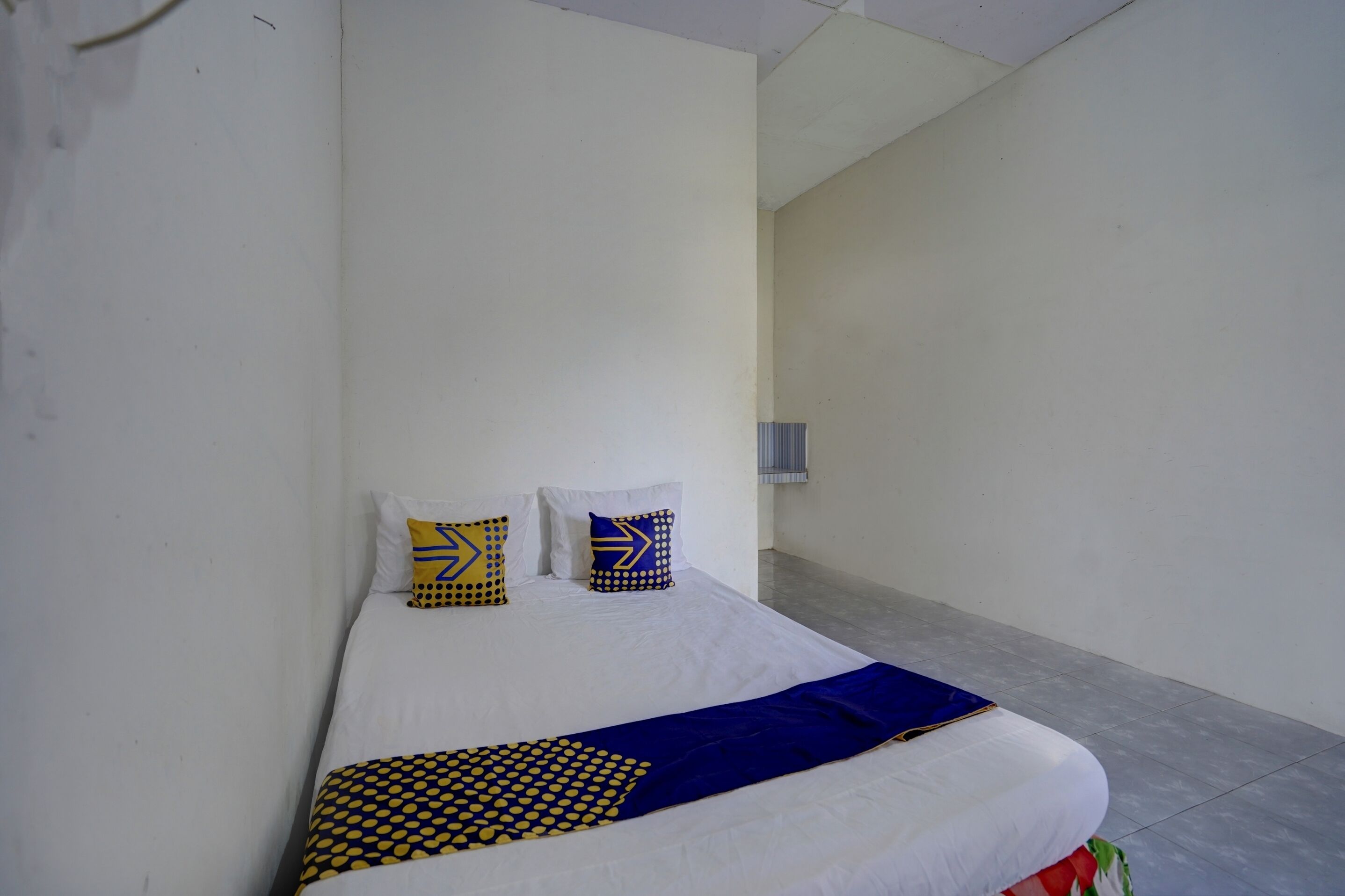 SPOT ON 92855 Griya Sandi Syariah Rogojampi