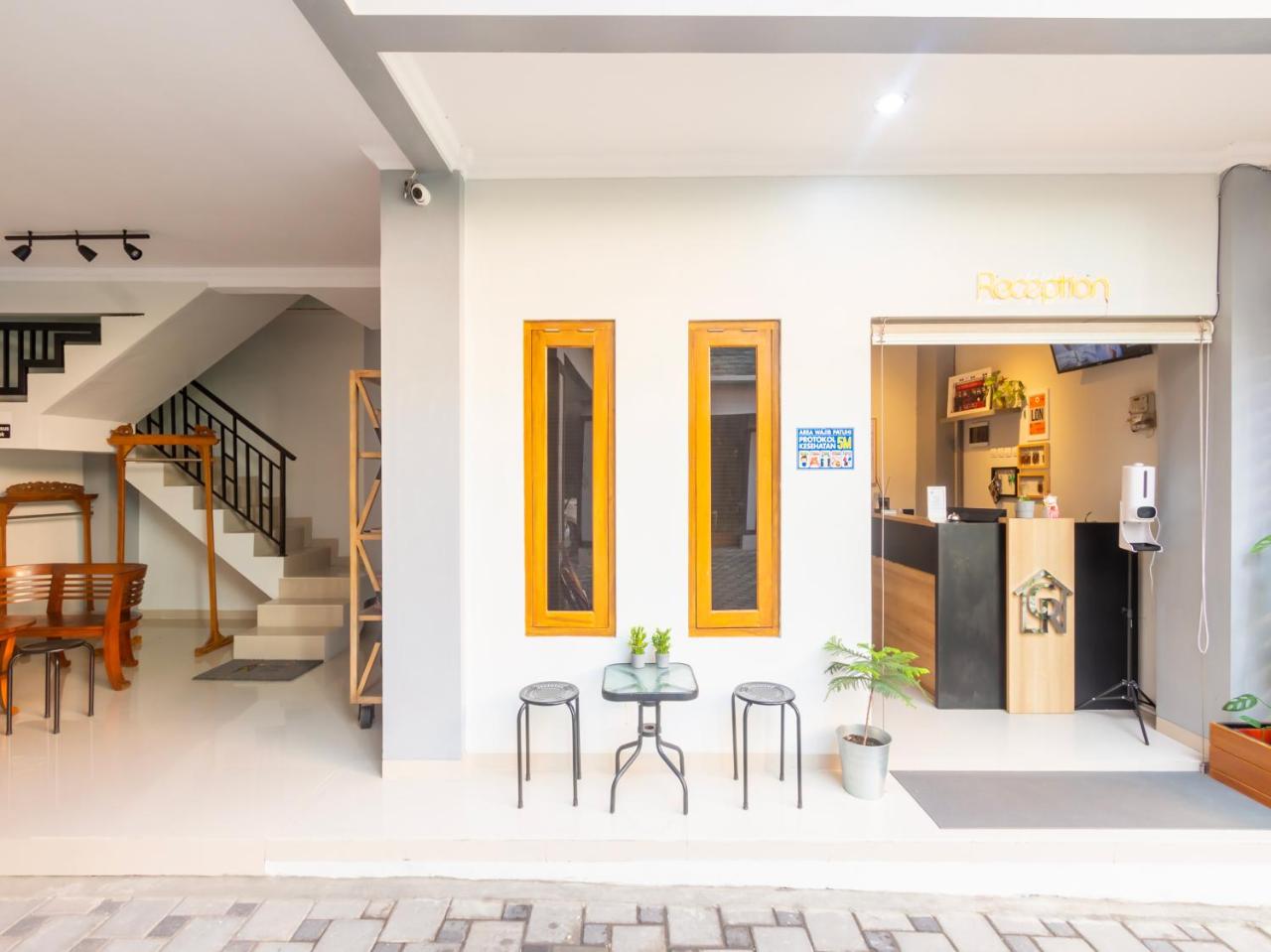 Collection O 3280 Cendhani Raras