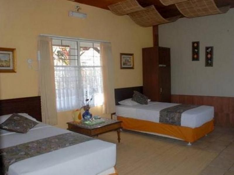 De Daunan Boutique Guesthouse Garden & Gallery