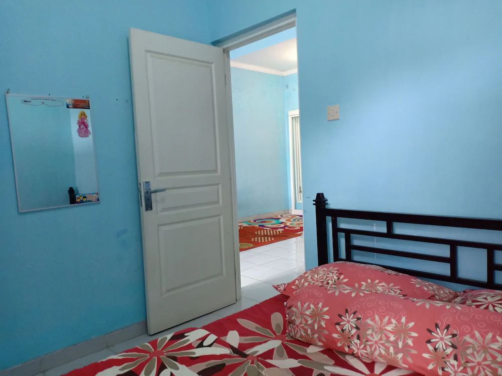 Homestay Omah Seledri Batu