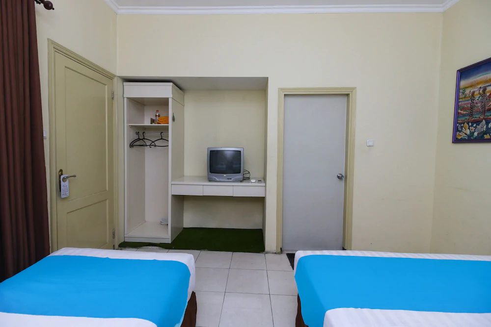 Mutiara Baru by Airy Rooms