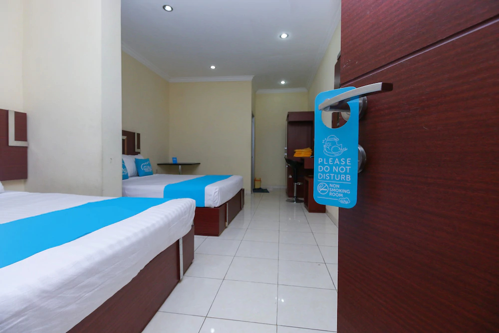 Mutiara Baru by Airy Rooms
