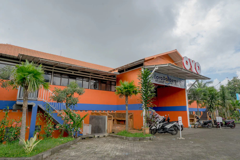 OYO 565 Mutiara Panderman Inn Syariah