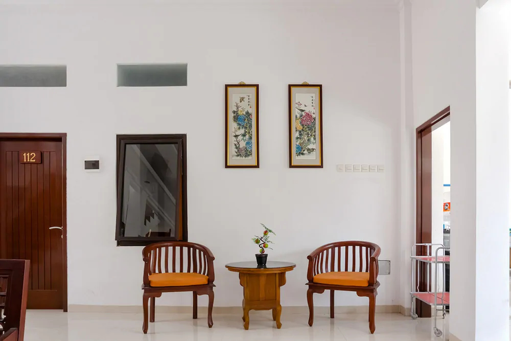 Redjeki Guesthouse by RedDoorz