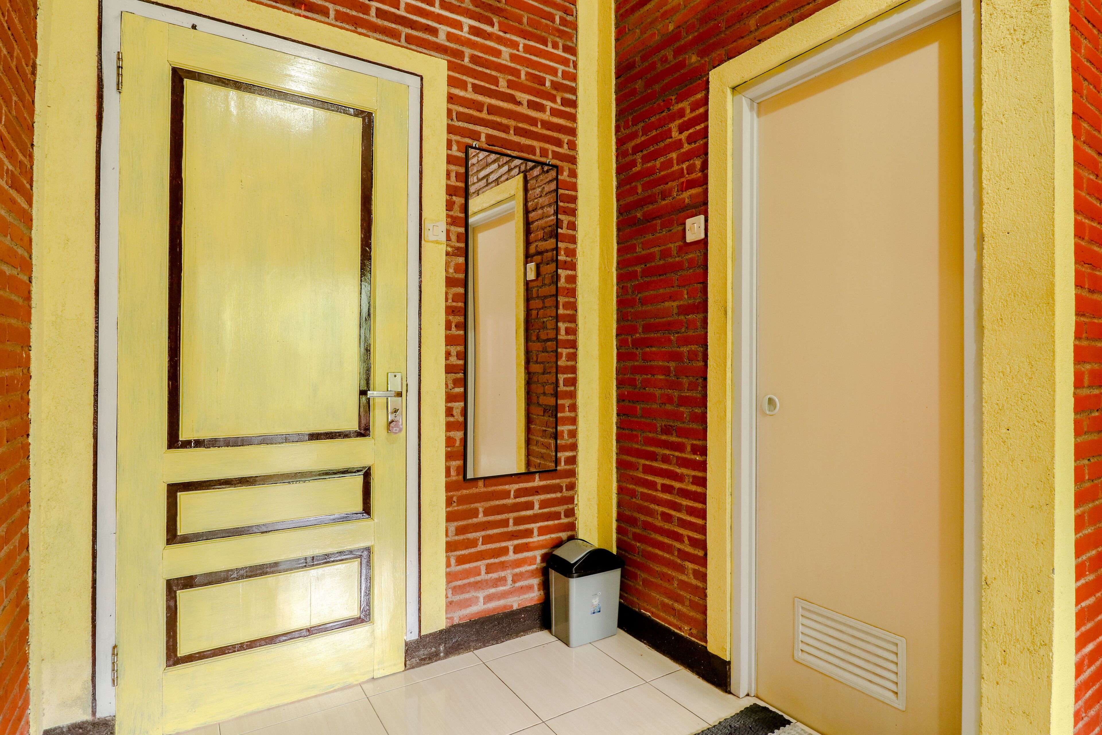 Room Stay Cempaka Mulya