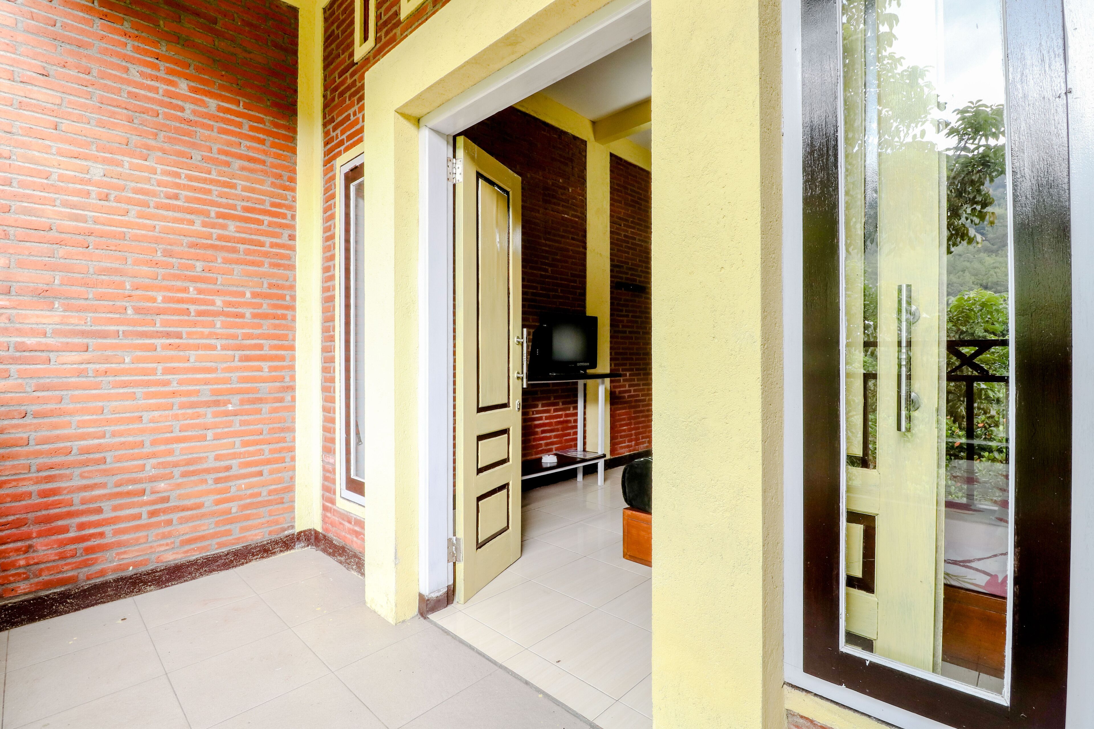 Room Stay Cempaka Mulya