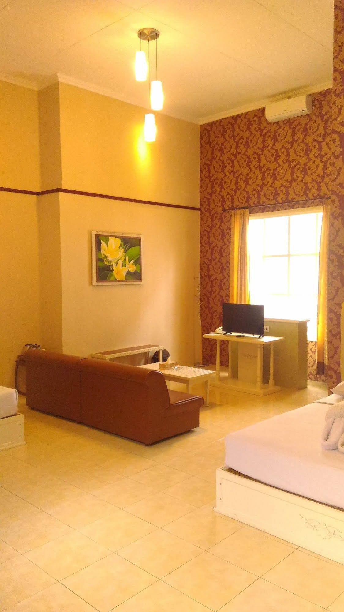 Villa and Family Hotel Gradia 1