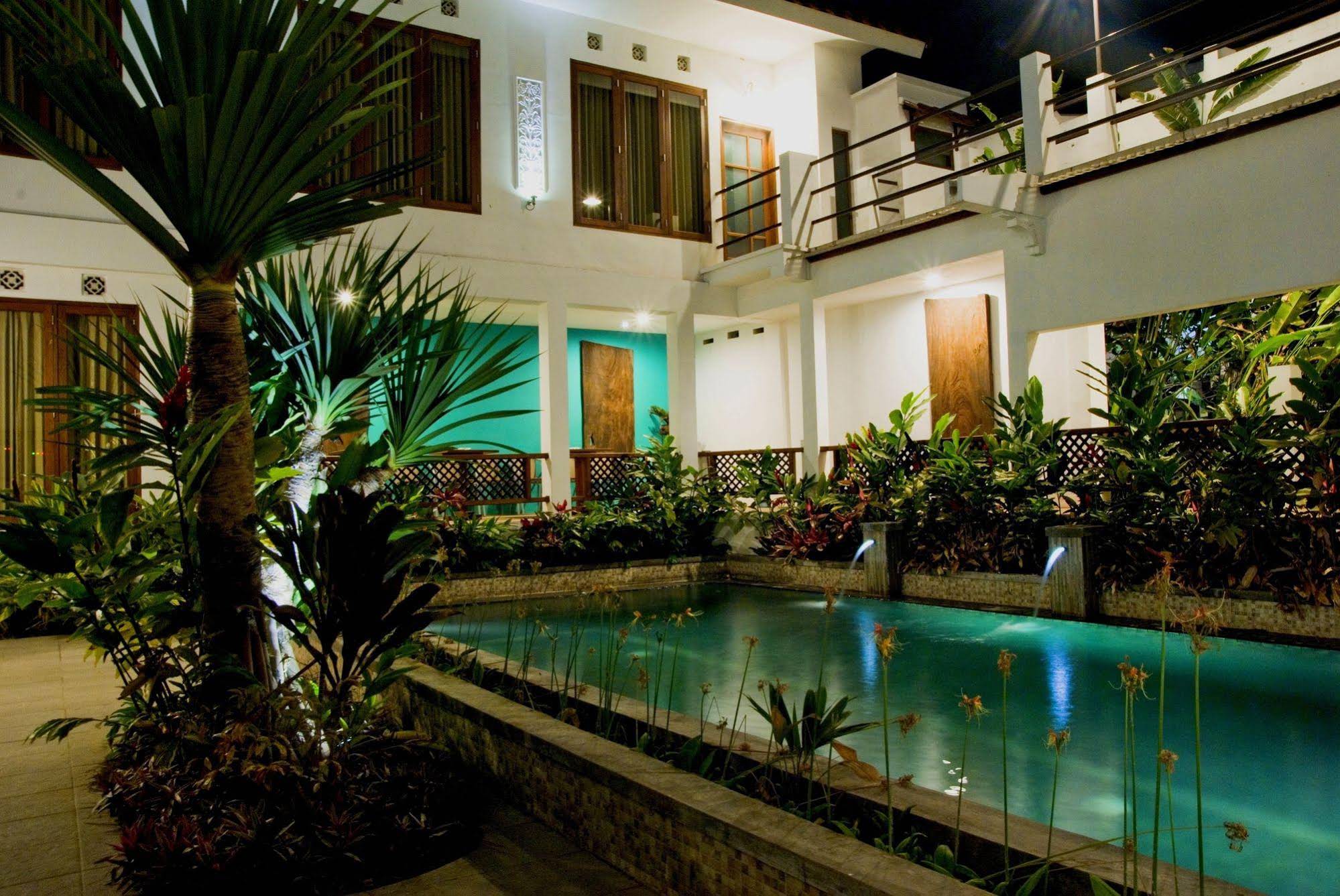 Villa and Family Hotel Gradia 1