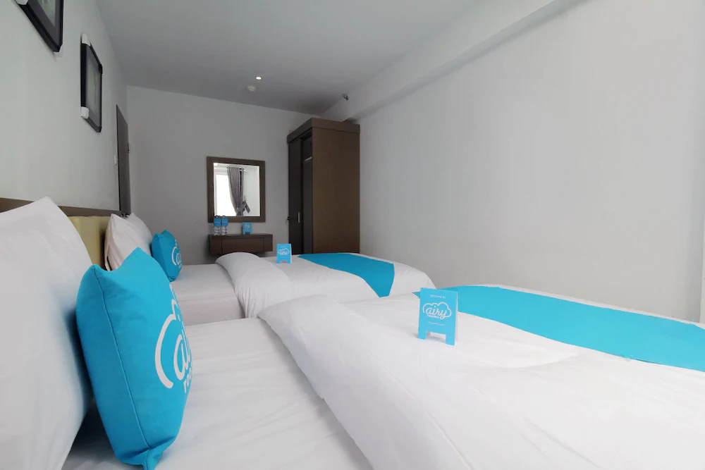 Apartment Mutiara Bekasi by Airy