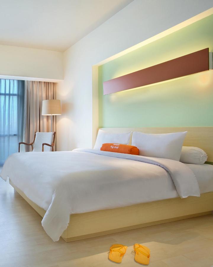 HARRIS Hotel & Conventions Bekasi