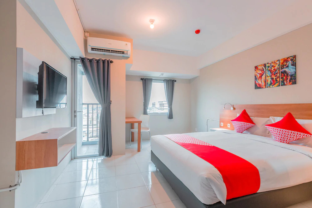 Mont Blanc by OYO Rooms