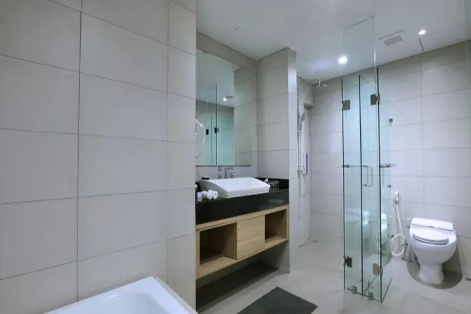Quest Hotel Cikarang