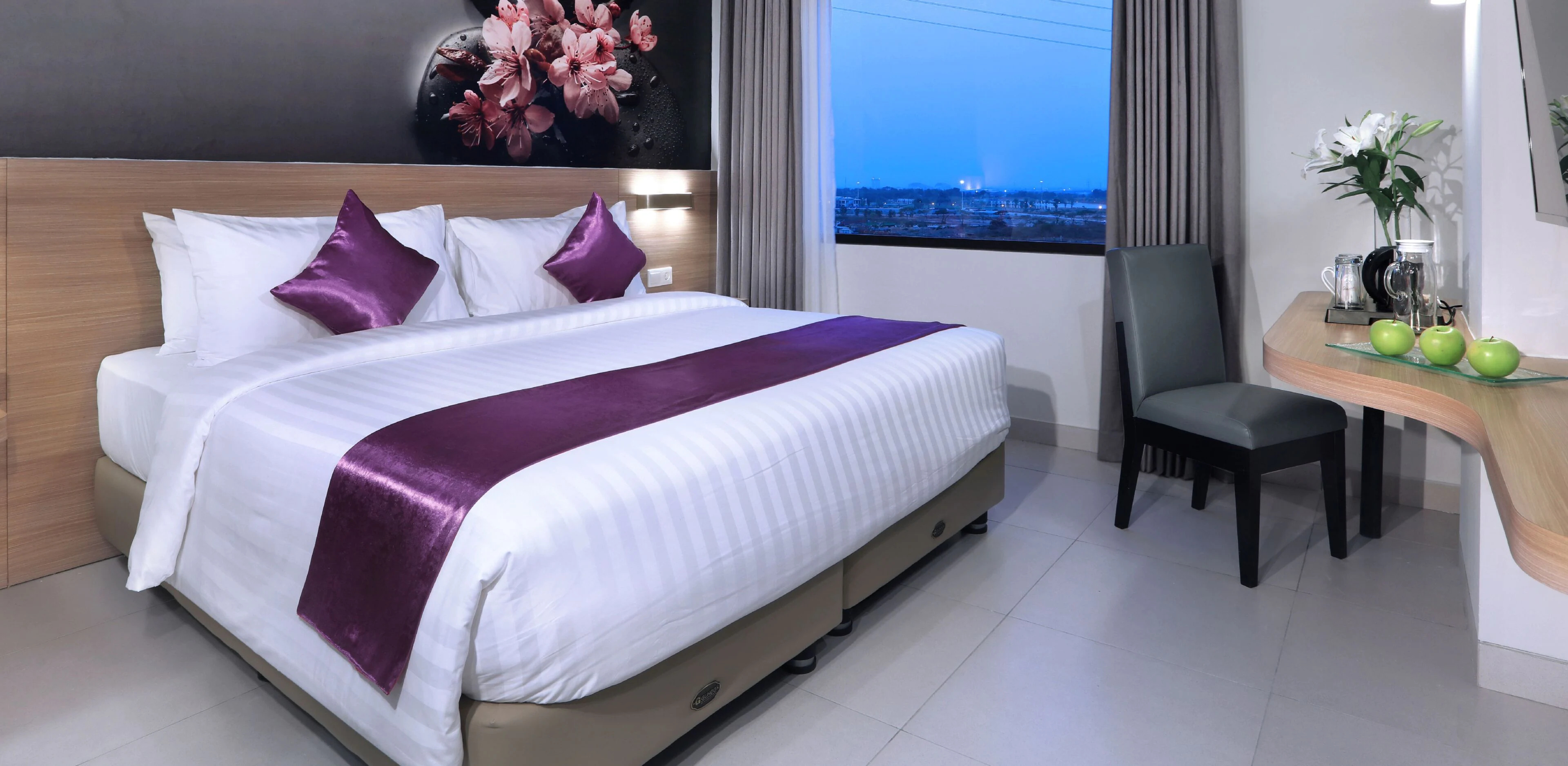 Quest Hotel Cikarang