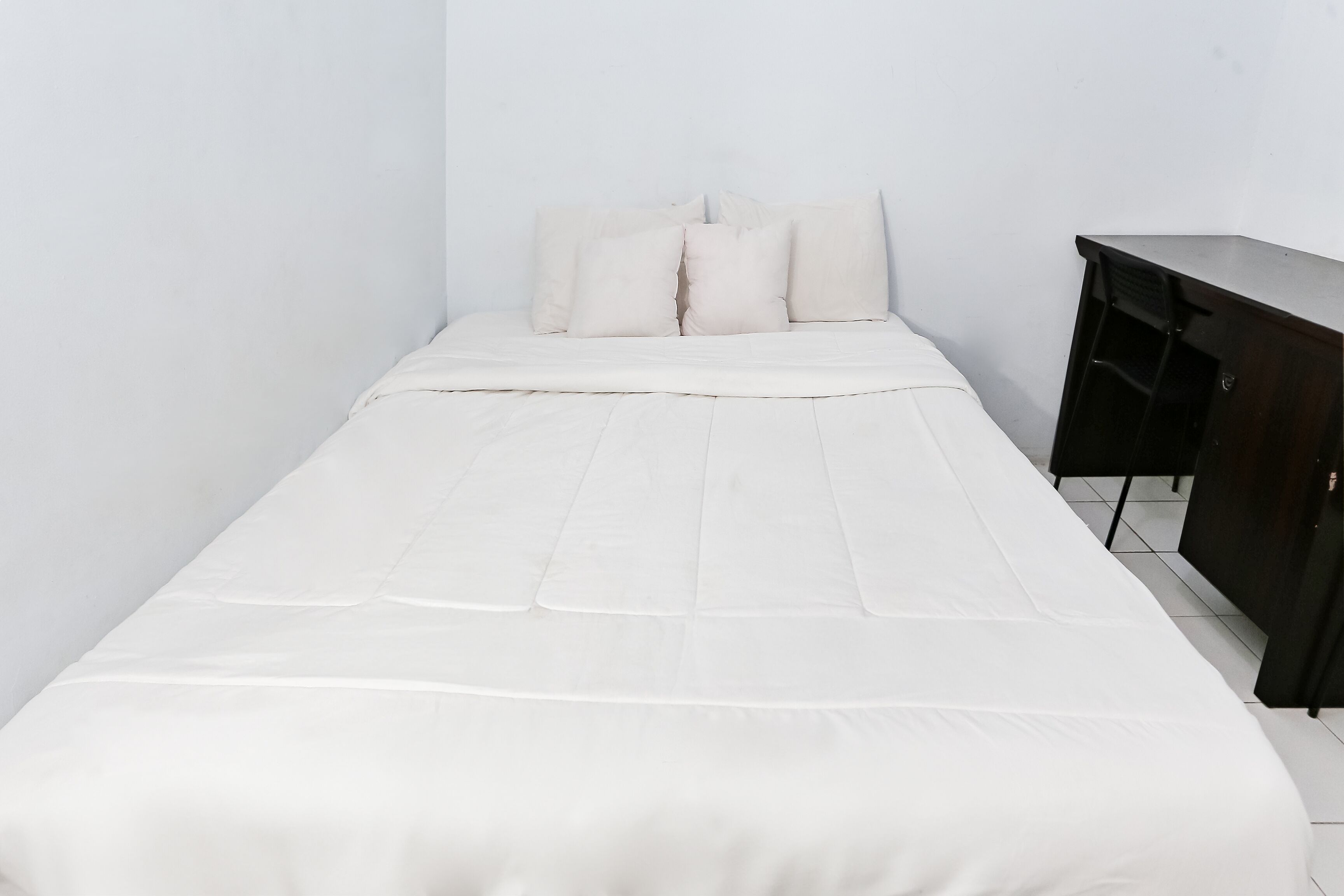Spot On 93515 Pulo Gebang Guest House