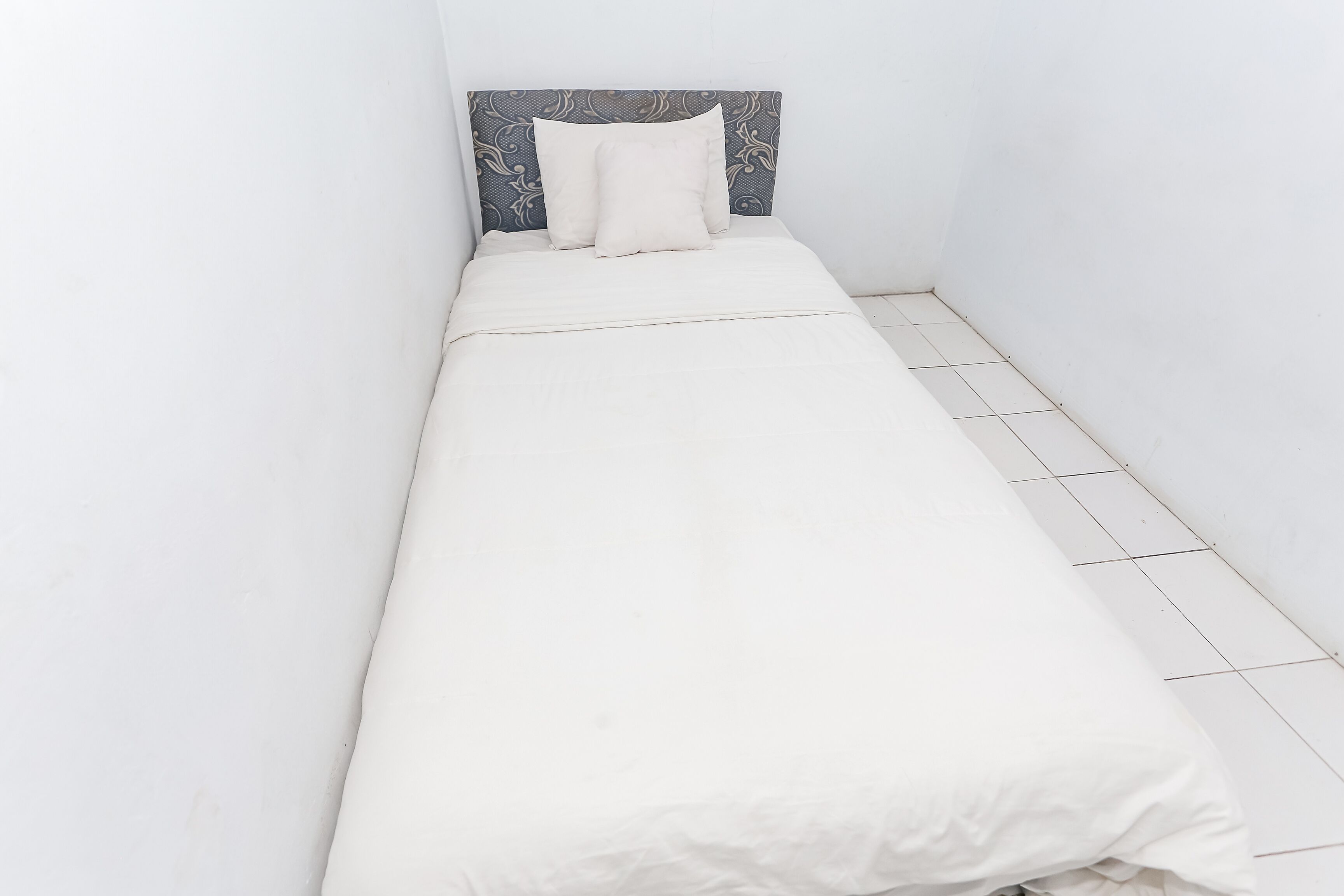 Spot On 93515 Pulo Gebang Guest House