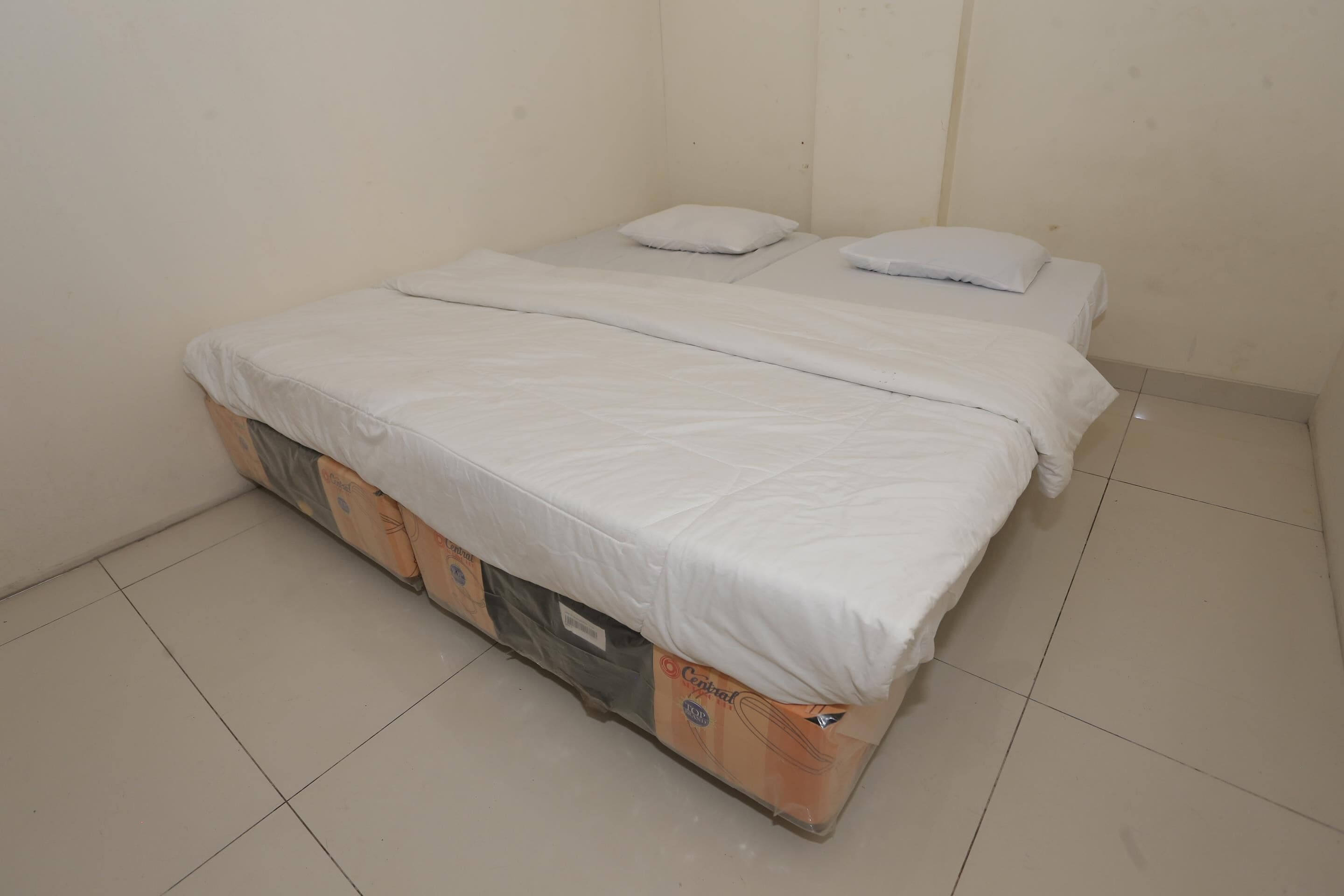 SPOT ON 93827 Rumah Kost Harapan Indah