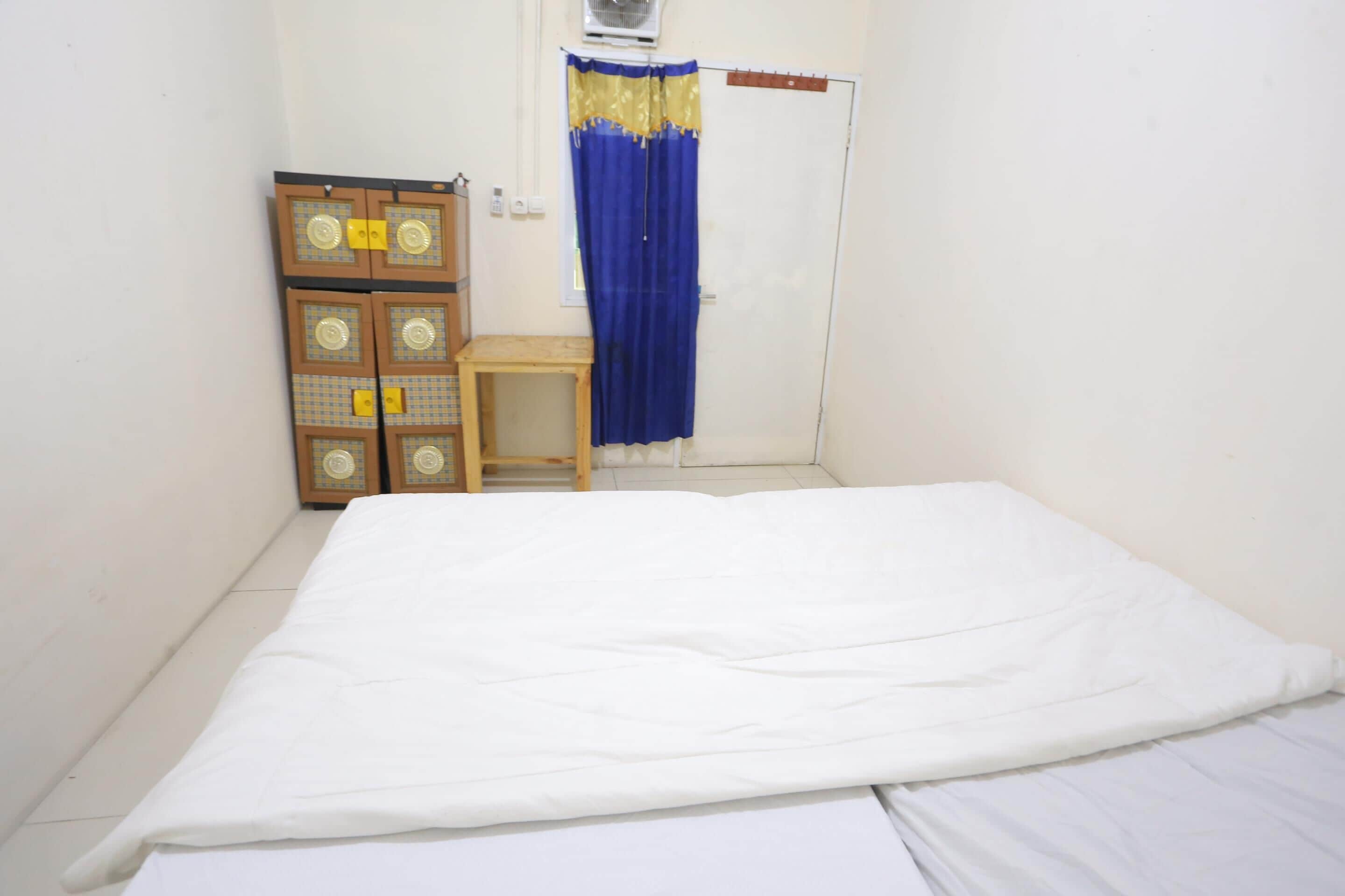 SPOT ON 93827 Rumah Kost Harapan Indah