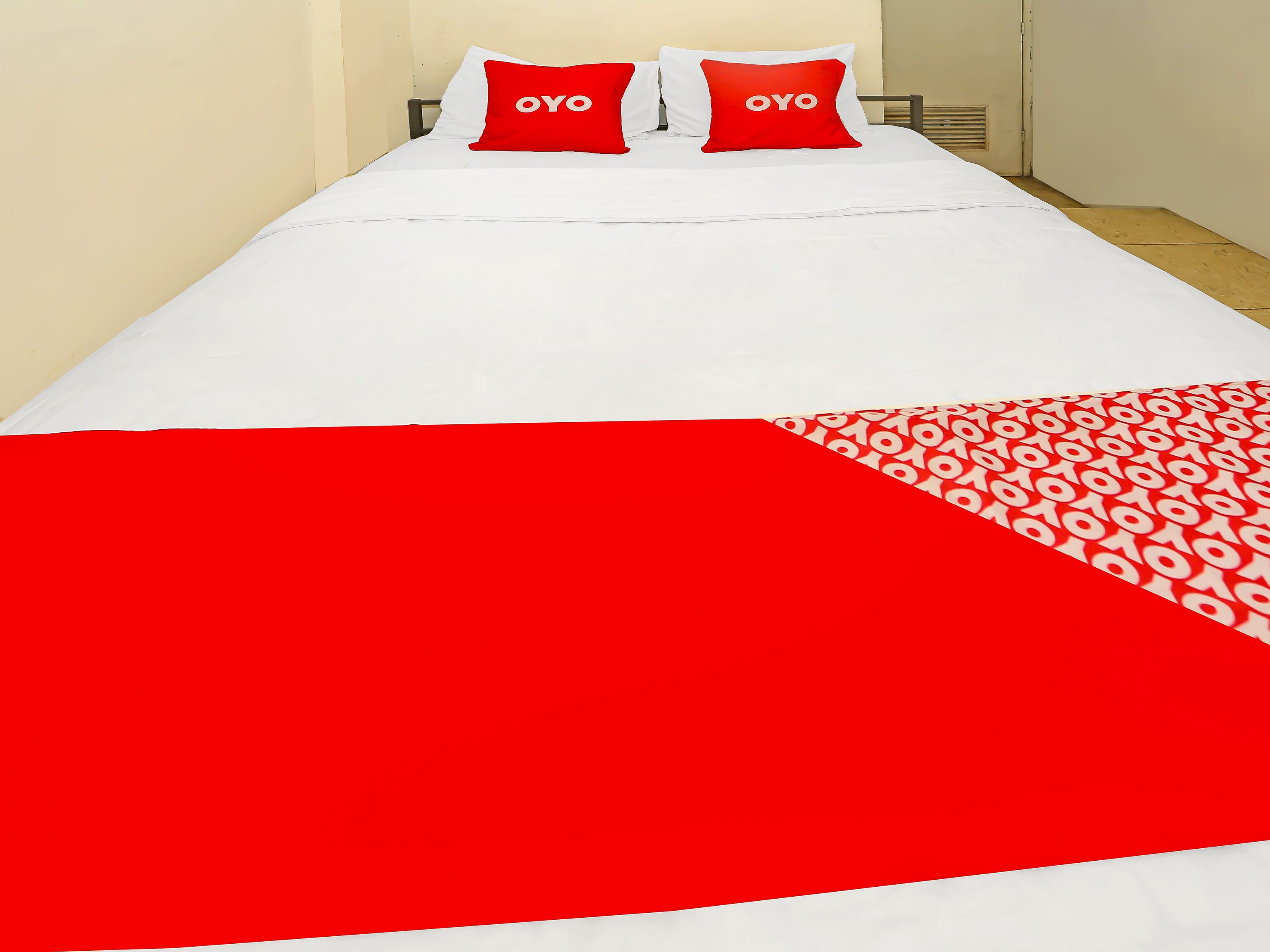 SUPER OYO 92262 Backpacker Homestay Cibubur