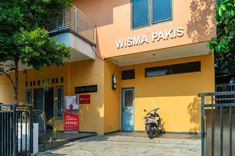 Wisma Pakis by RedDoorz