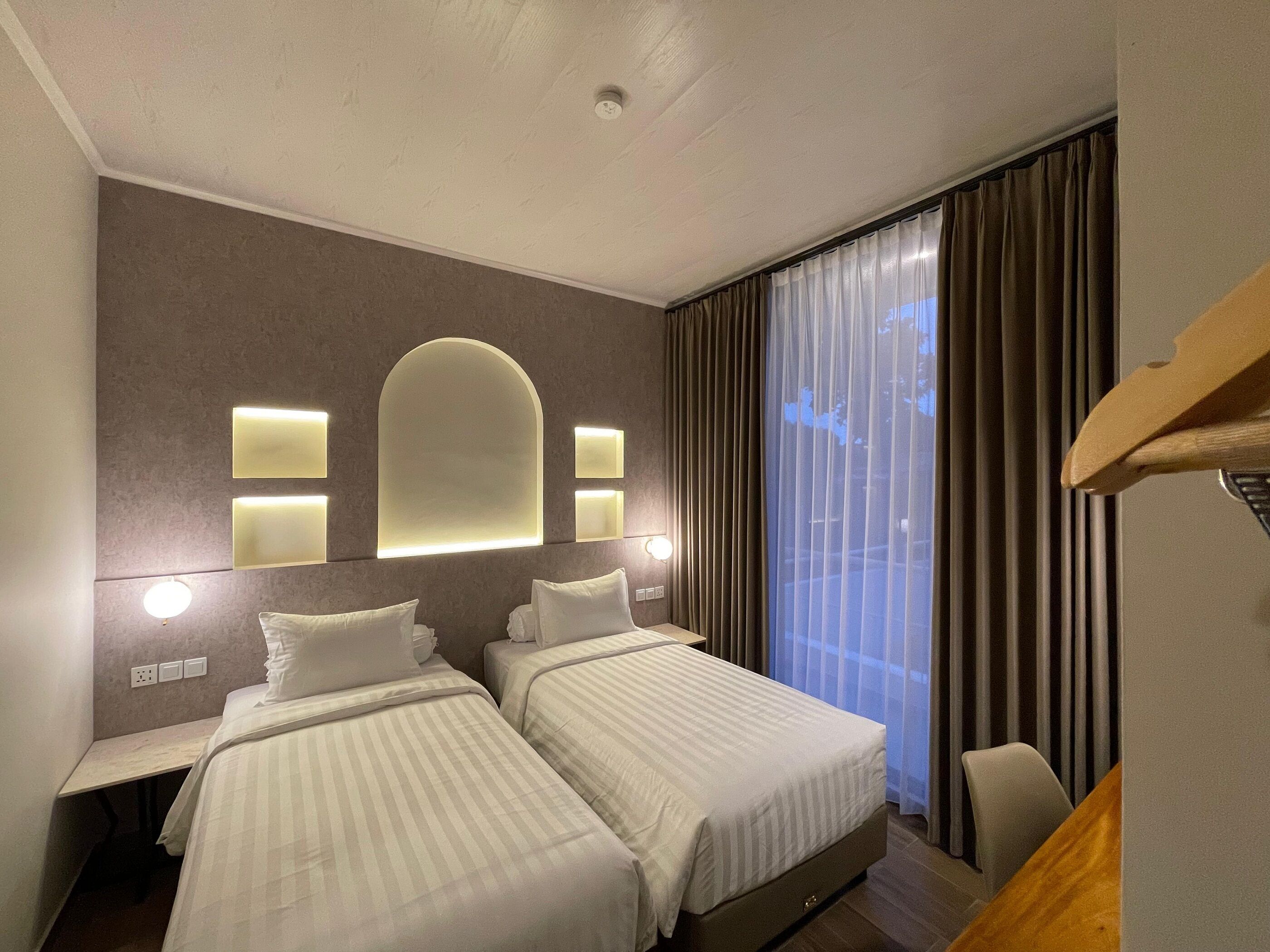 Azana Essence Sanggabuana Bogor