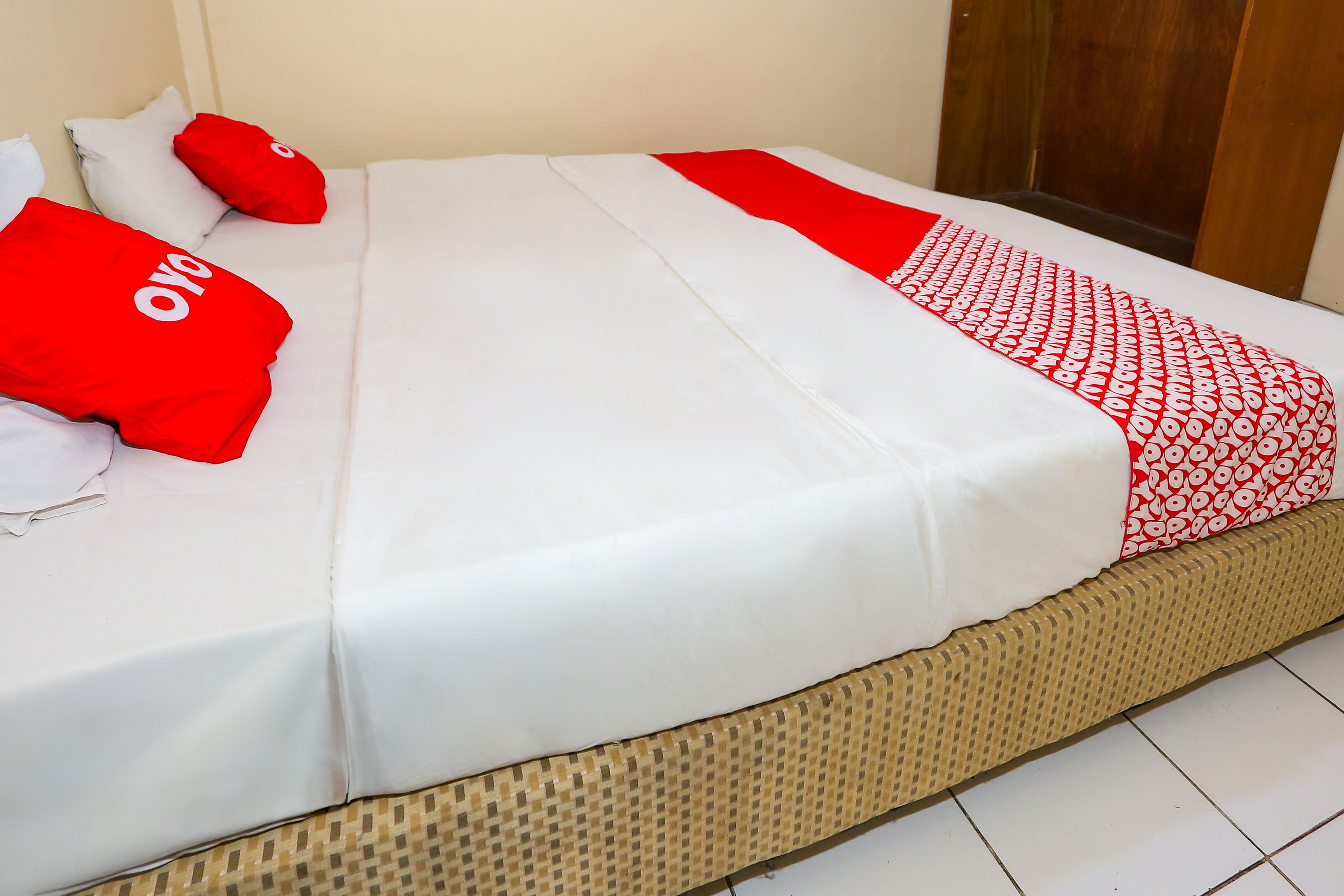 Capital O 93349 Hotel Gondangdia