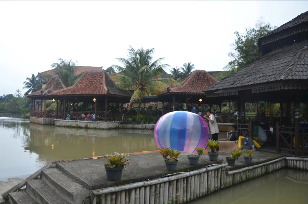 Desa Gumati Hotel