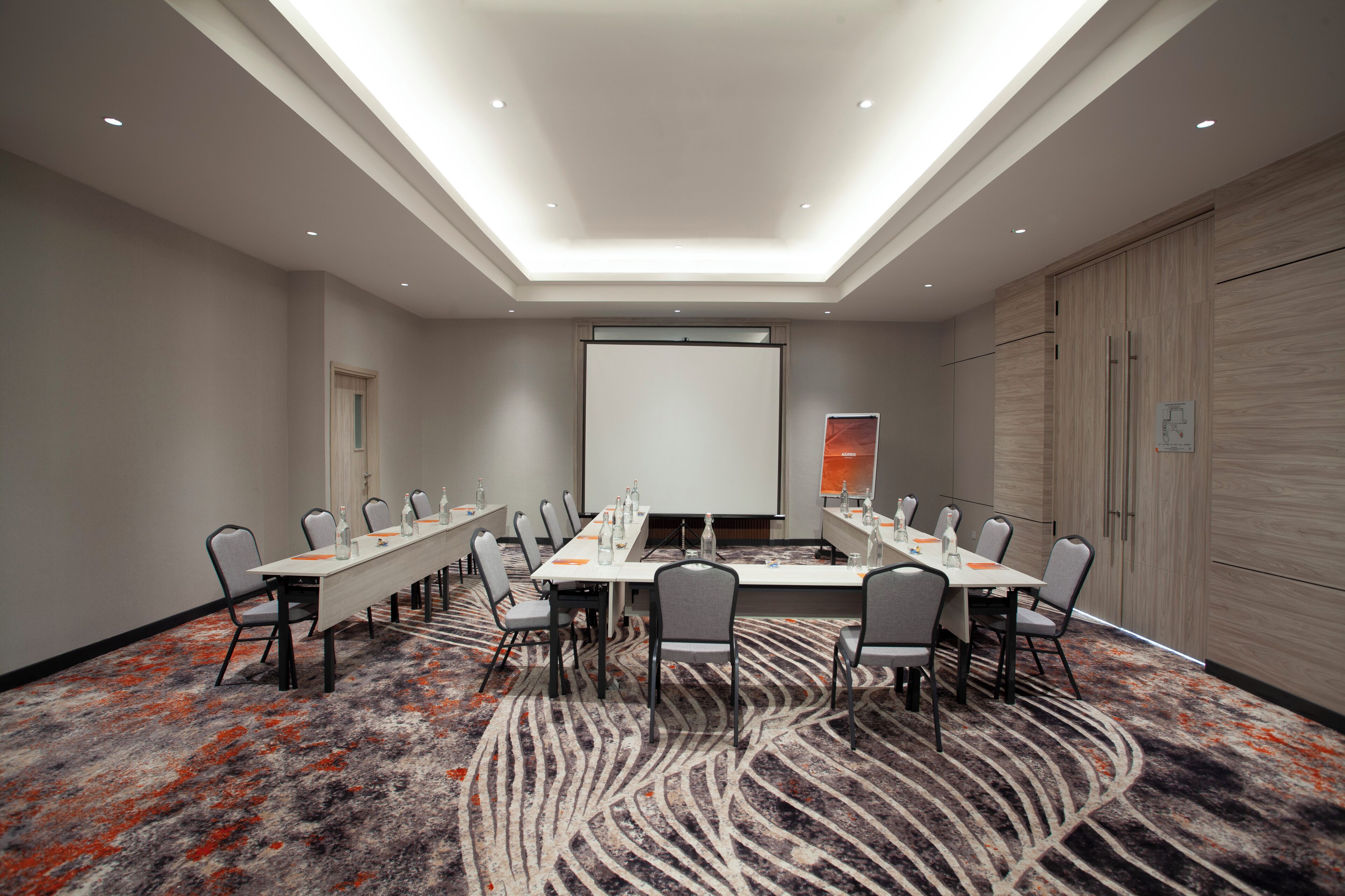 Harris Hotel & Convention Cibinong City Mall  Bogor
