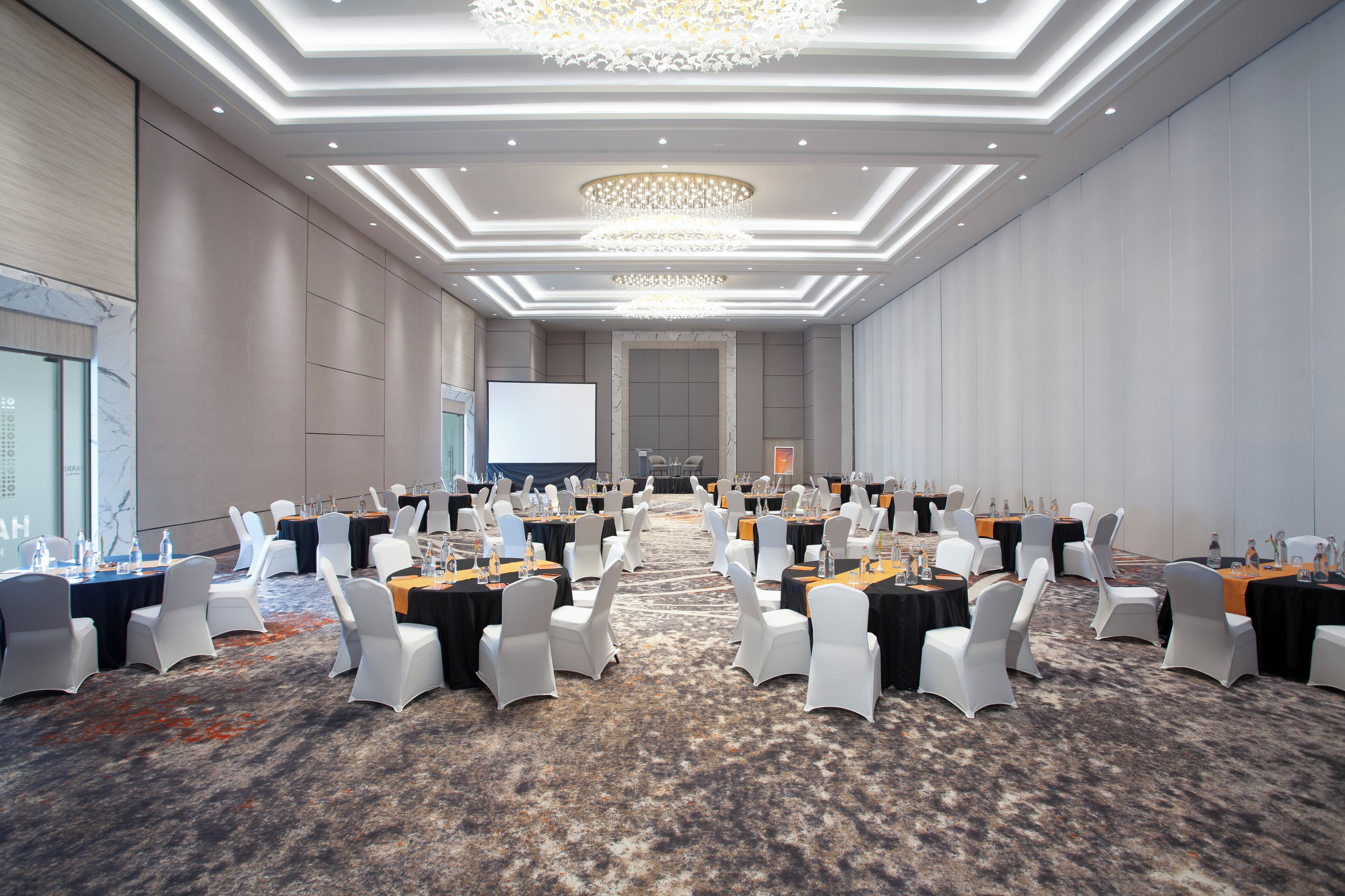 Harris Hotel & Convention Cibinong City Mall  Bogor