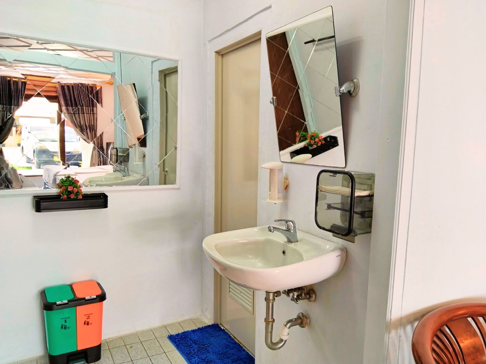 Hotel New Gondangdia Powered By Cocotel