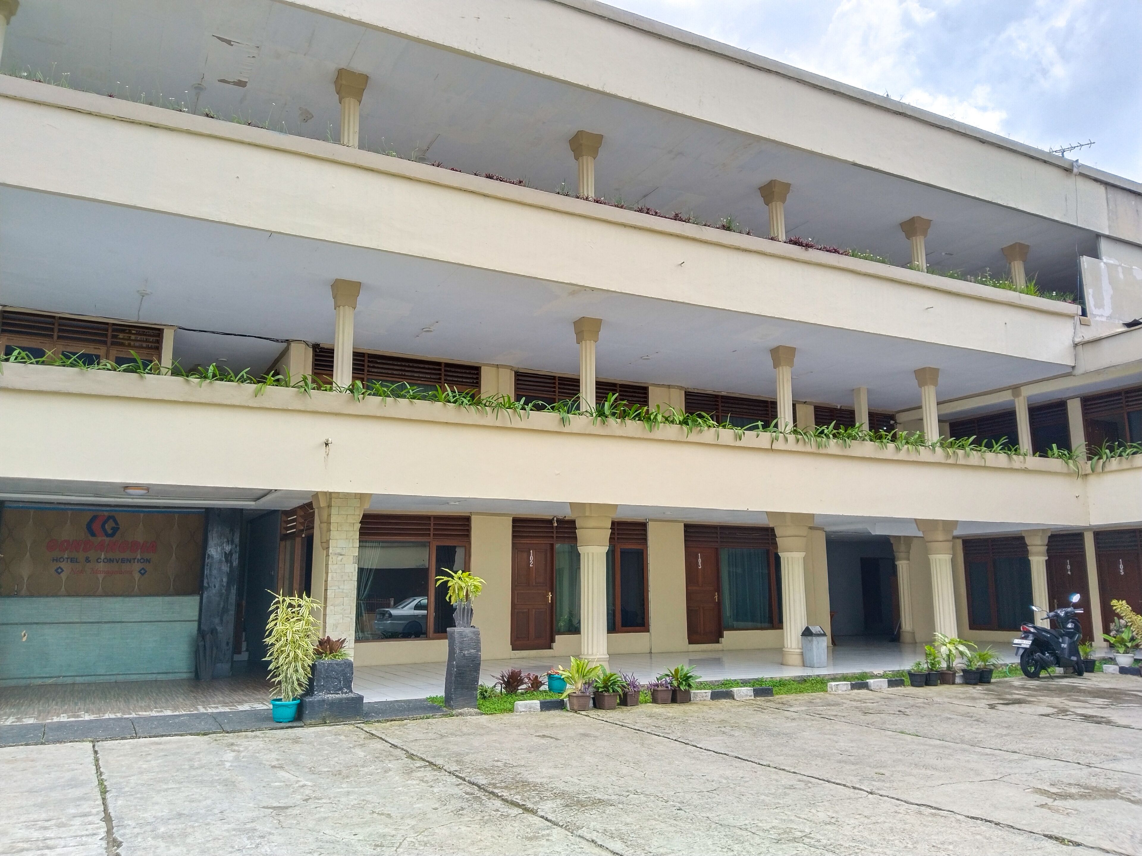 Hotel New Gondangdia Powered By Cocotel
