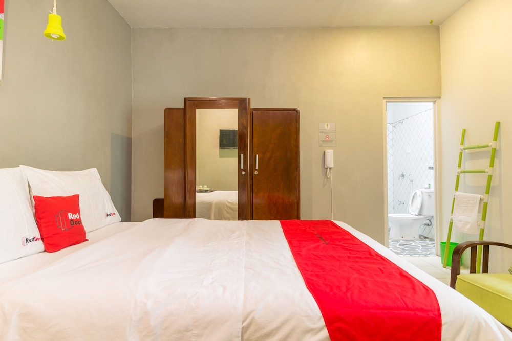 Jeng Tini Guest House