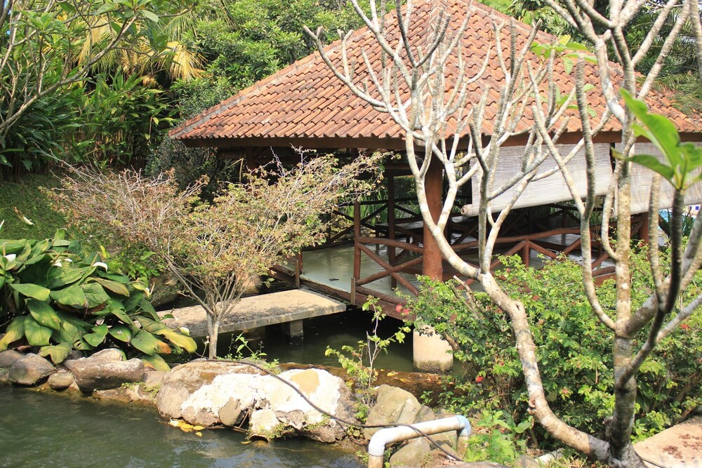 Kyriad Bumi Cikeas Bogor