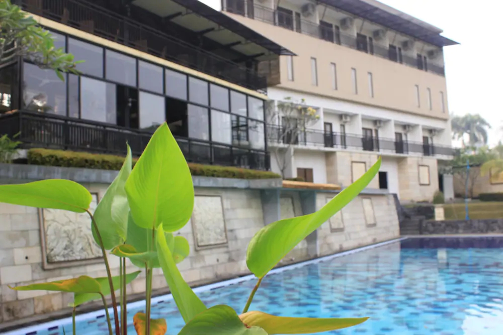 Kyriad Bumi Cikeas Bogor