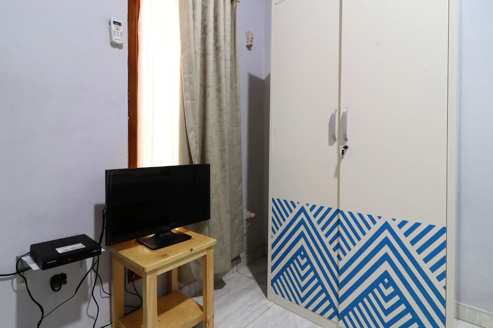 Ombey Guest House
