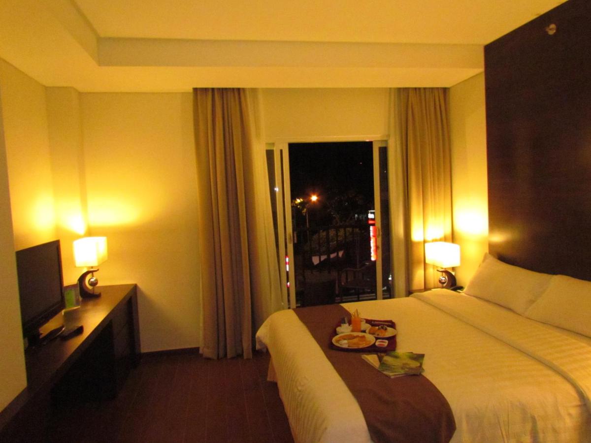 Padjadjaran Suites Hotel & Conference