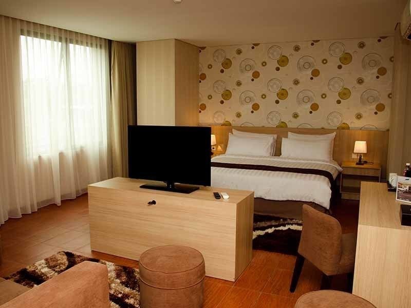 Padjadjaran Suites Resort & Convention Hotel
