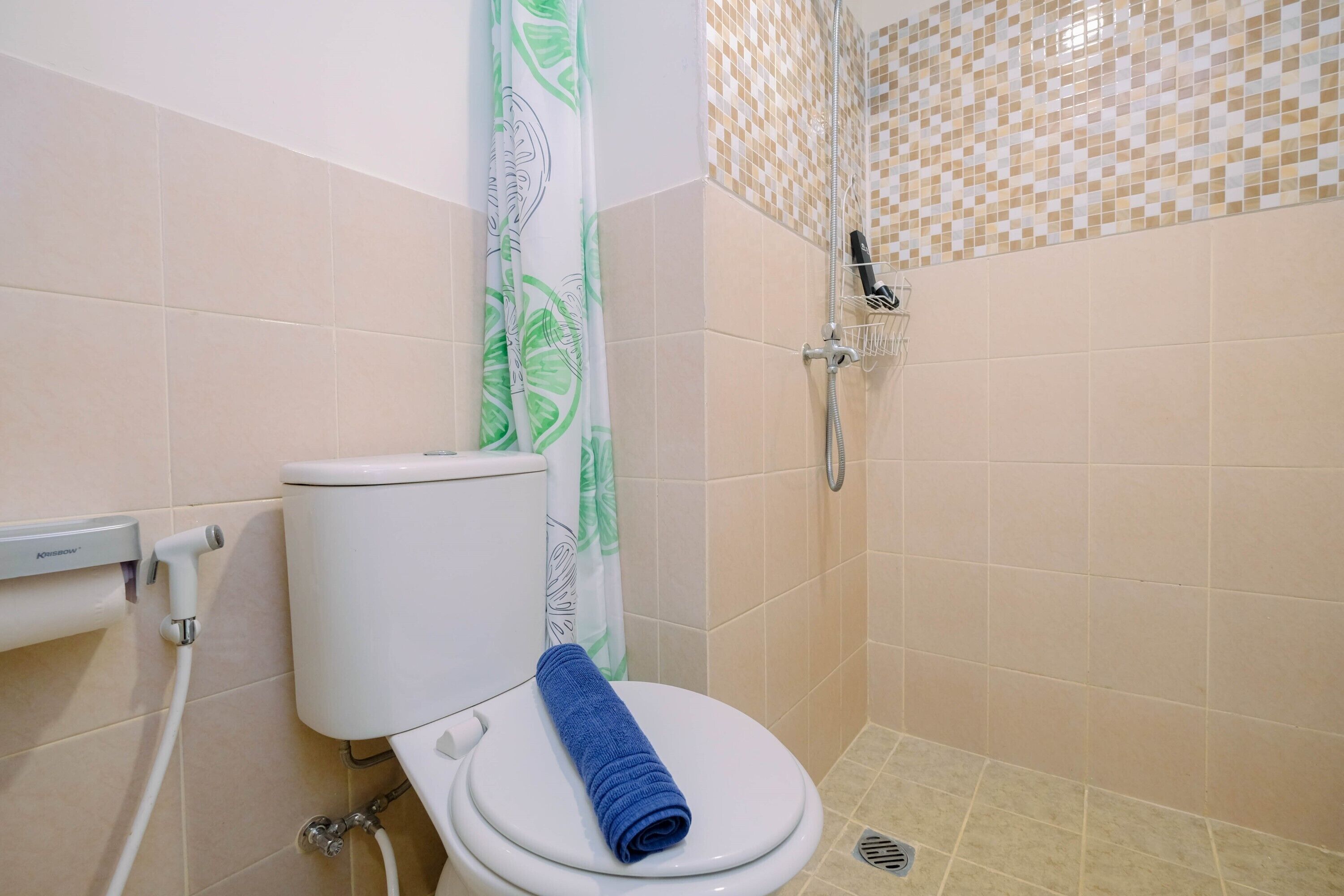 Podomoro Golf View Apartment By Travelio