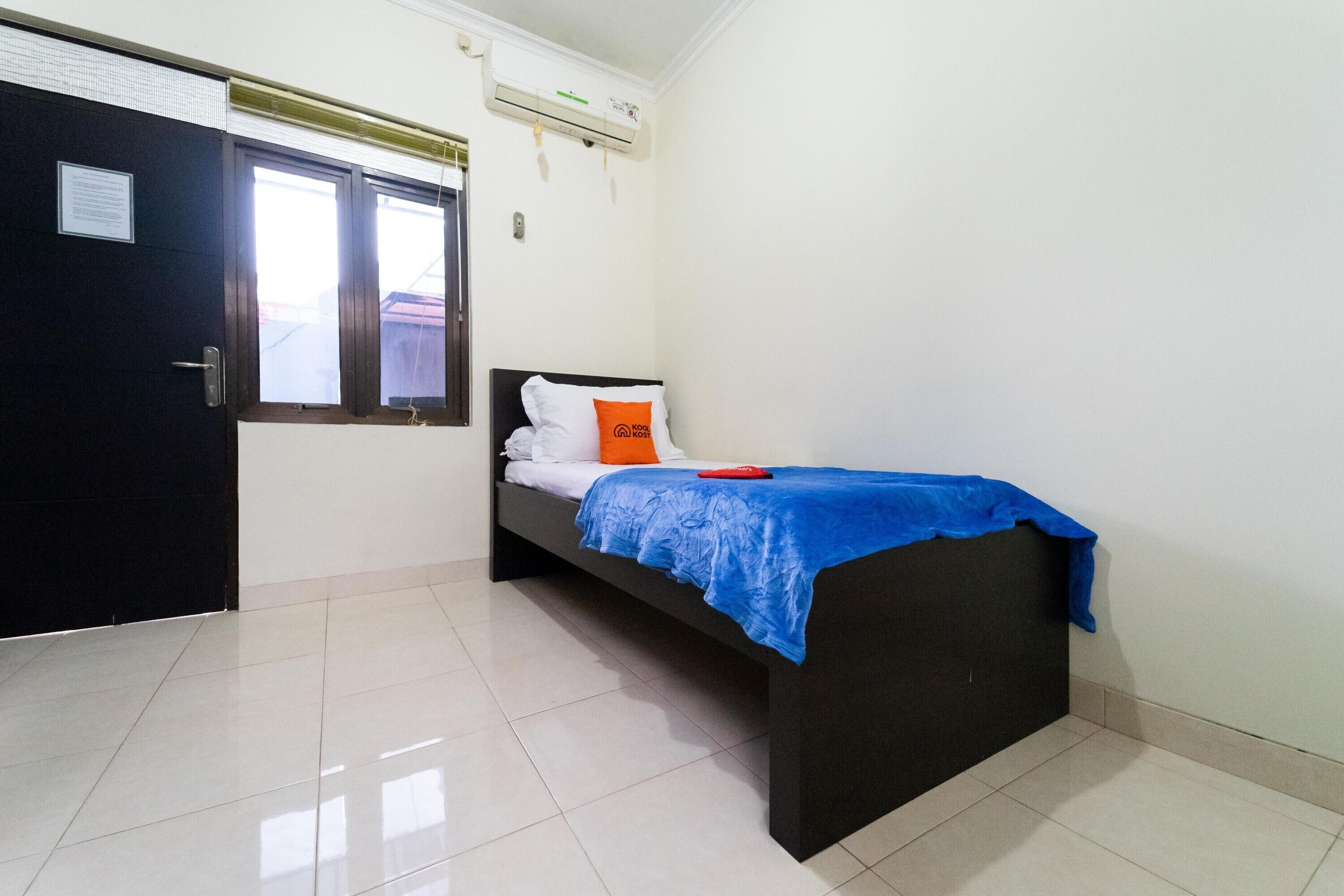 Poetri Guest House Syariah by RedDoorz